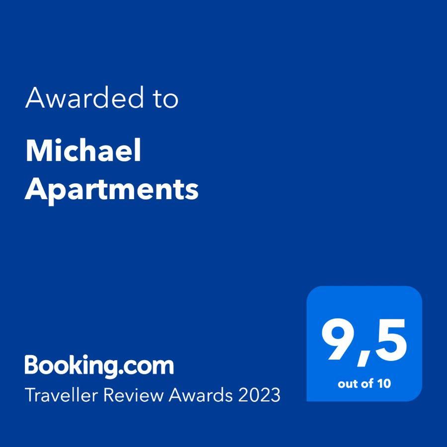 Michael Apartments Agia Marina Extérieur photo