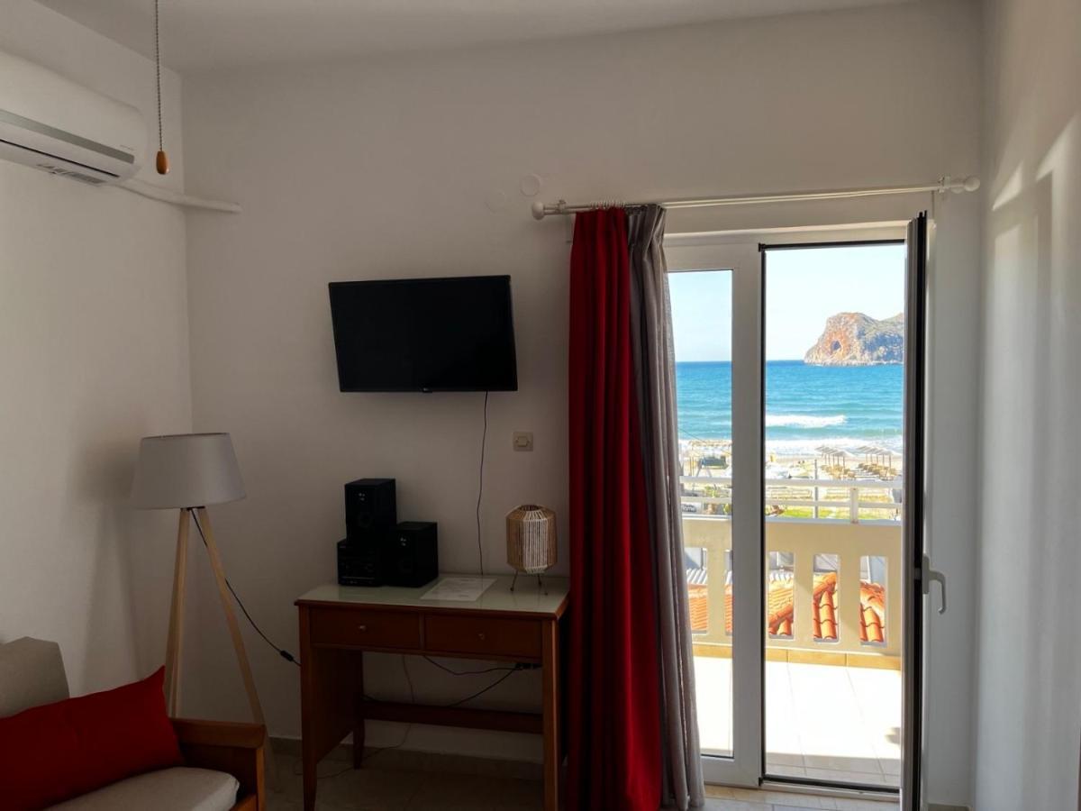 Michael Apartments Agia Marina Extérieur photo